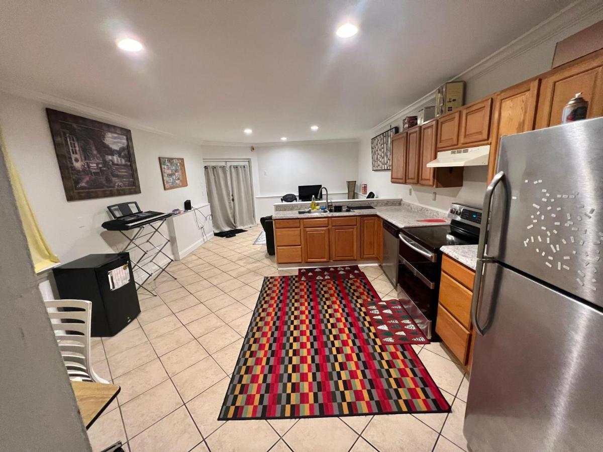 Chateau Rouge Apartment New Orleans